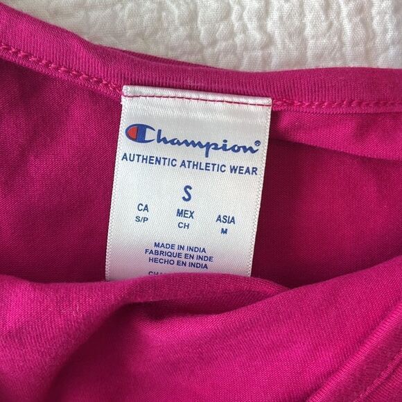 NWT - Authentic Champion Sleep Shirt in Barbie pink - Picture 2 of 3